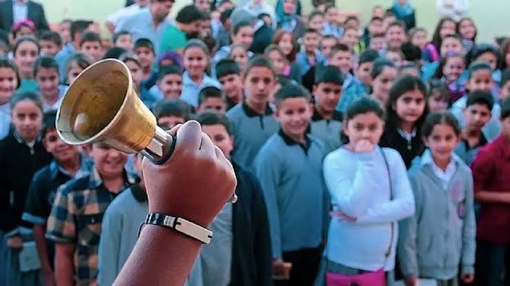 Eğitim Yılında Kıyafet Ve Zil Düzenlemesi!