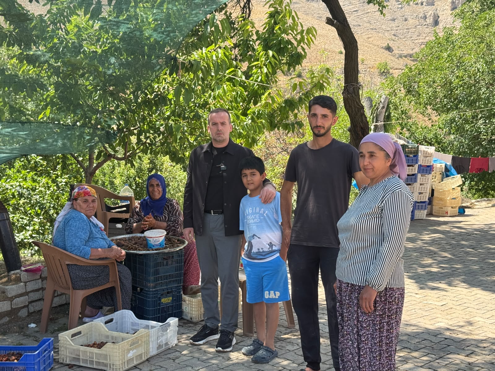 Başkan Karademir Kocaözü'nde : "Çiftçimizin Yanındayız"