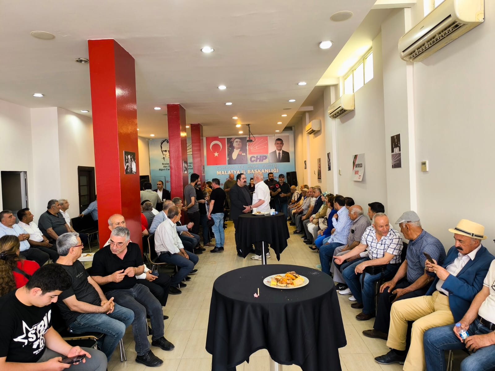 Başkan Yıldız:"Sizler sağ oldukça,sizler var oldukça partimiz var olacak ve boyun eğmeyecektir."