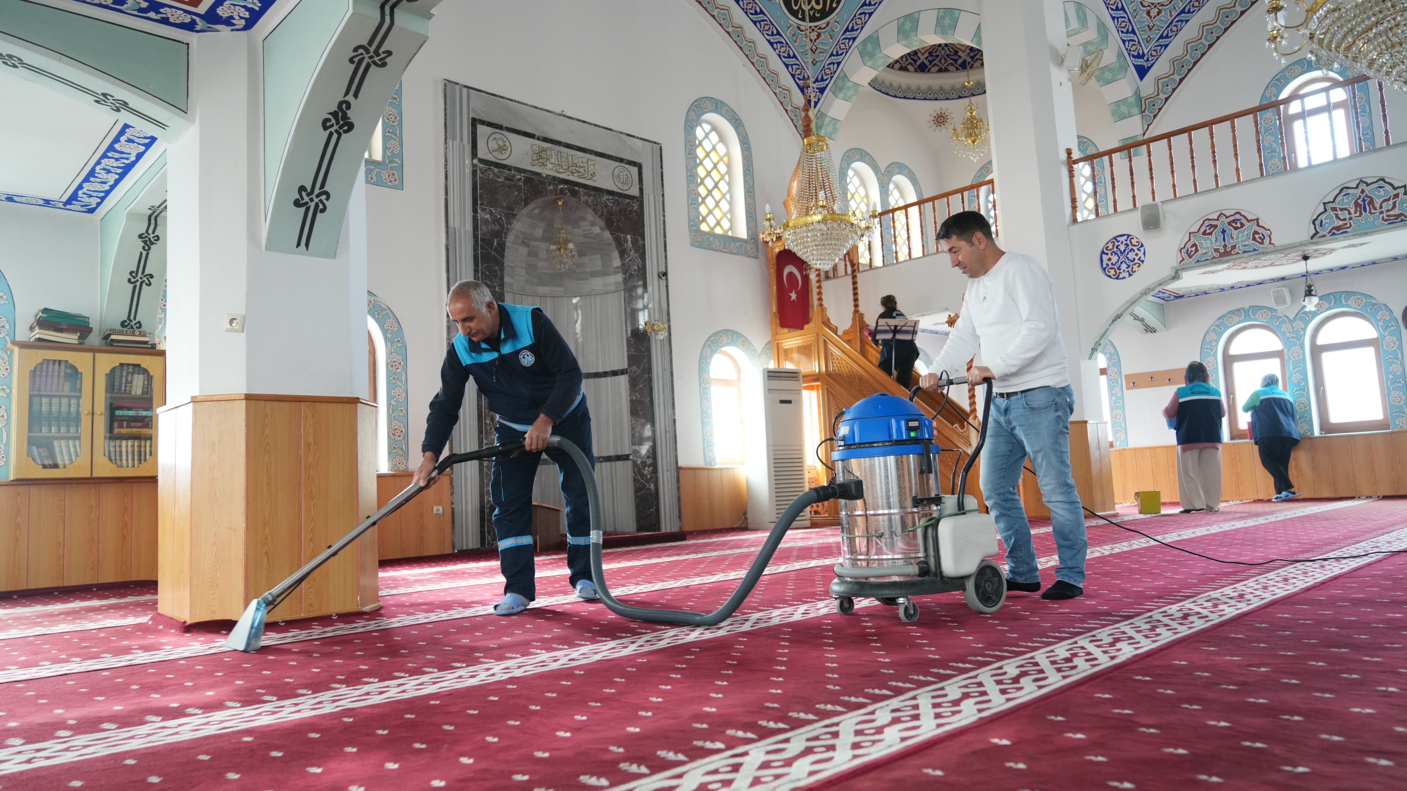 BATTALGAZİ’DE CAMİLER RAMAZAN AYINA HAZIRLANIYOR