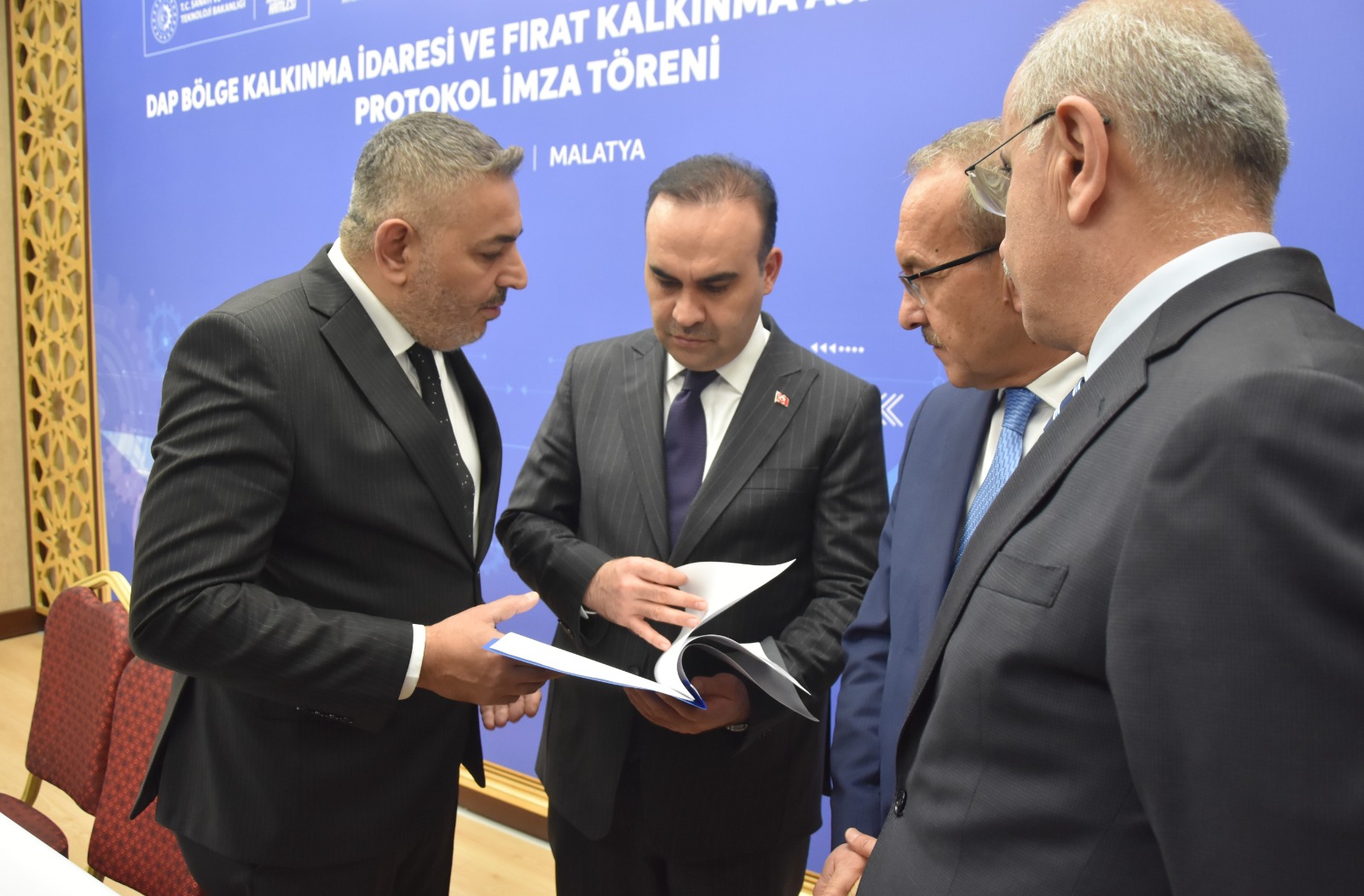 İş Dünyasının Sesi Bakanlıkta: Sadıkoğlu KOSGEB Talebini Kacır’a Sundu