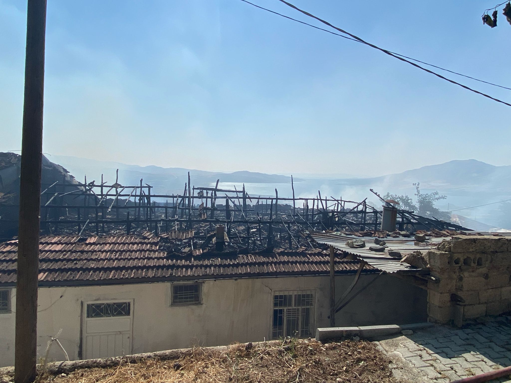 Kale Üçdeğirmen Mahallesinde Korkutan Yangın
