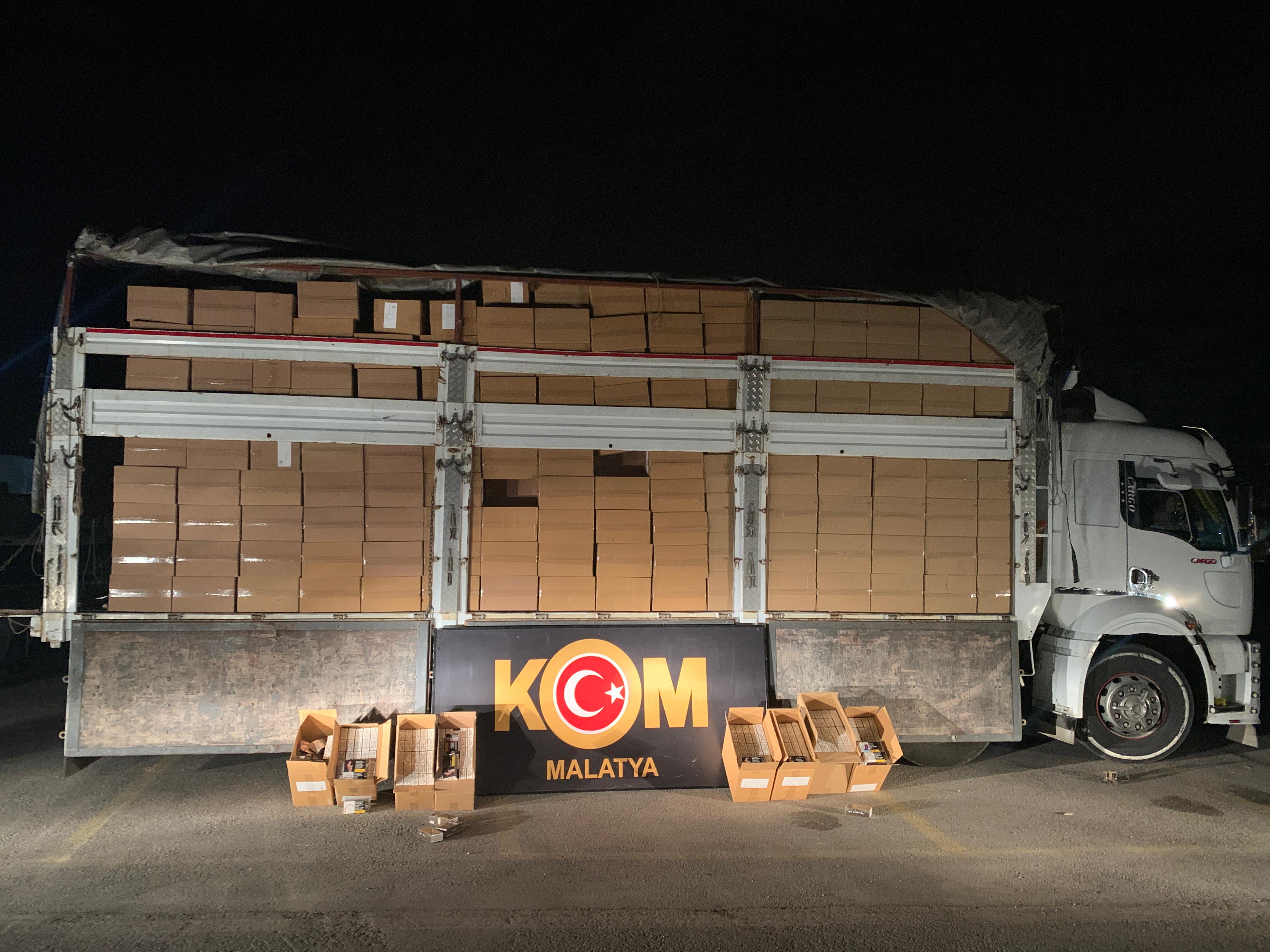 Malatya'da Kaçak Makaron Operasyonu