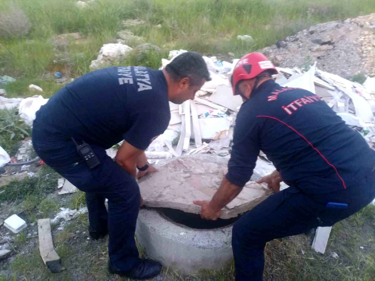 Rögara düşen köpek itfaiye tarafından kurtarıldı