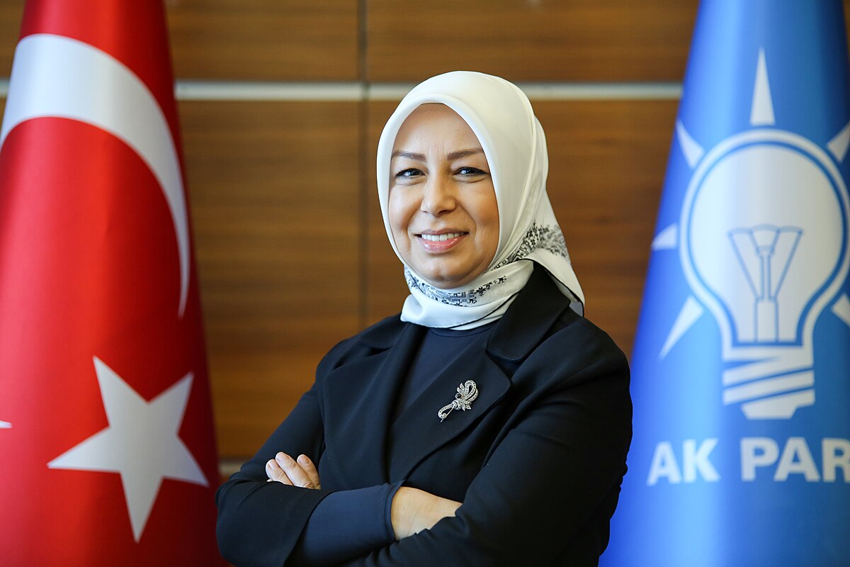 Öznur Çalık'a Yeni Görev