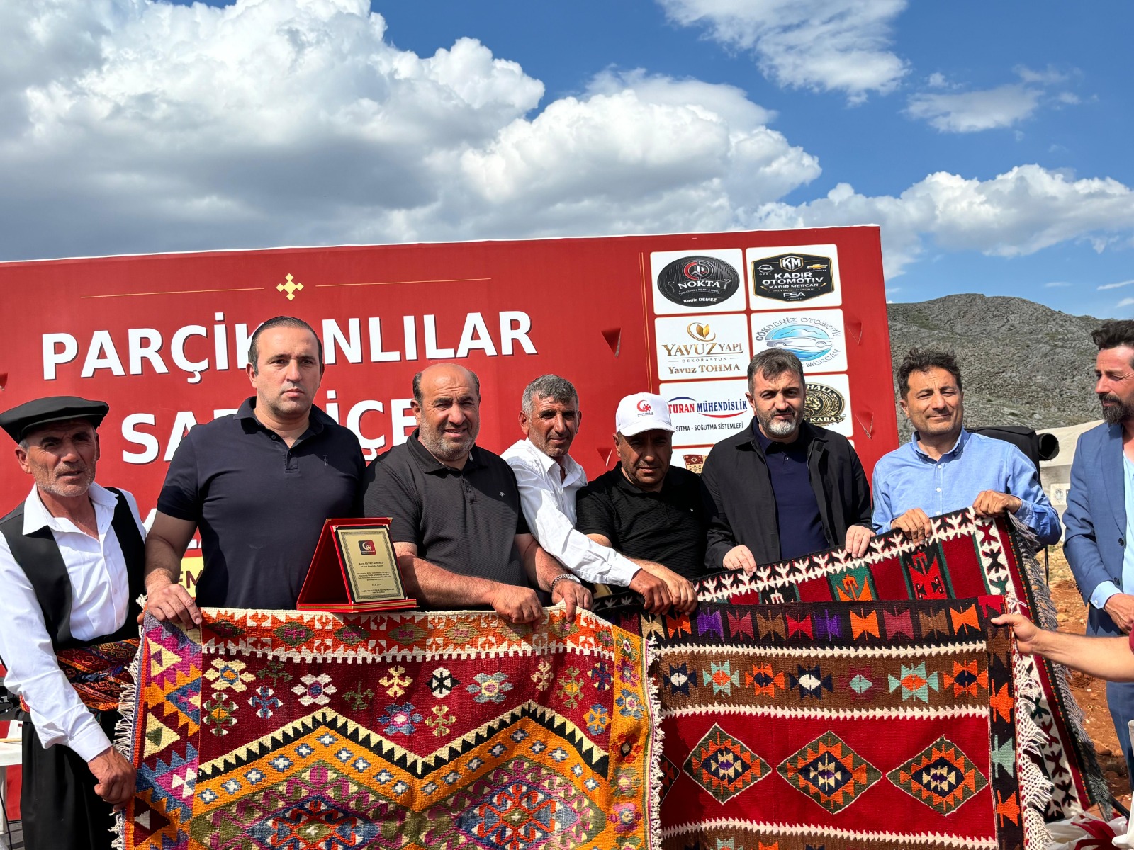 Parçikanlılar, Sarıçiçek Yayla Festivali’ni Büyük Bir Coşkuyla Gerçekleştirdi