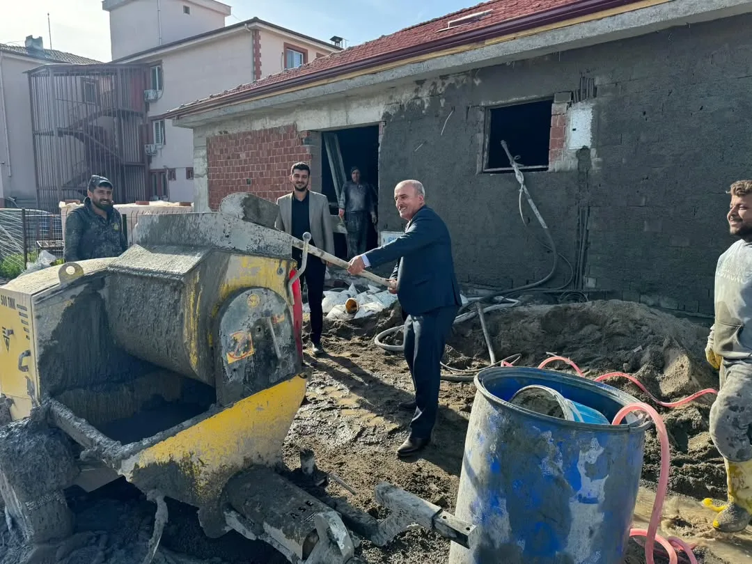 Kale Belediyesi'nin Gasilhane ve Morg inşaatı çalışmaları hızla ilerliyor.