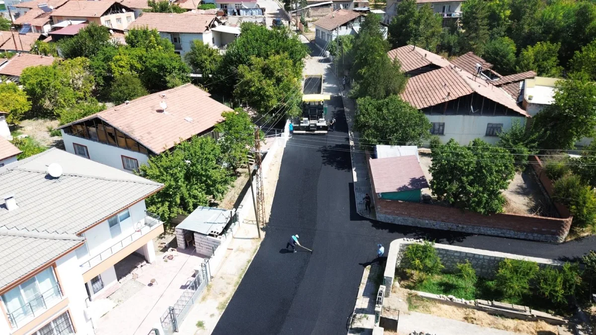 Battalgazi Belediyesi'nden Toptaş Mahallesi'ne Asfalt Hizmeti