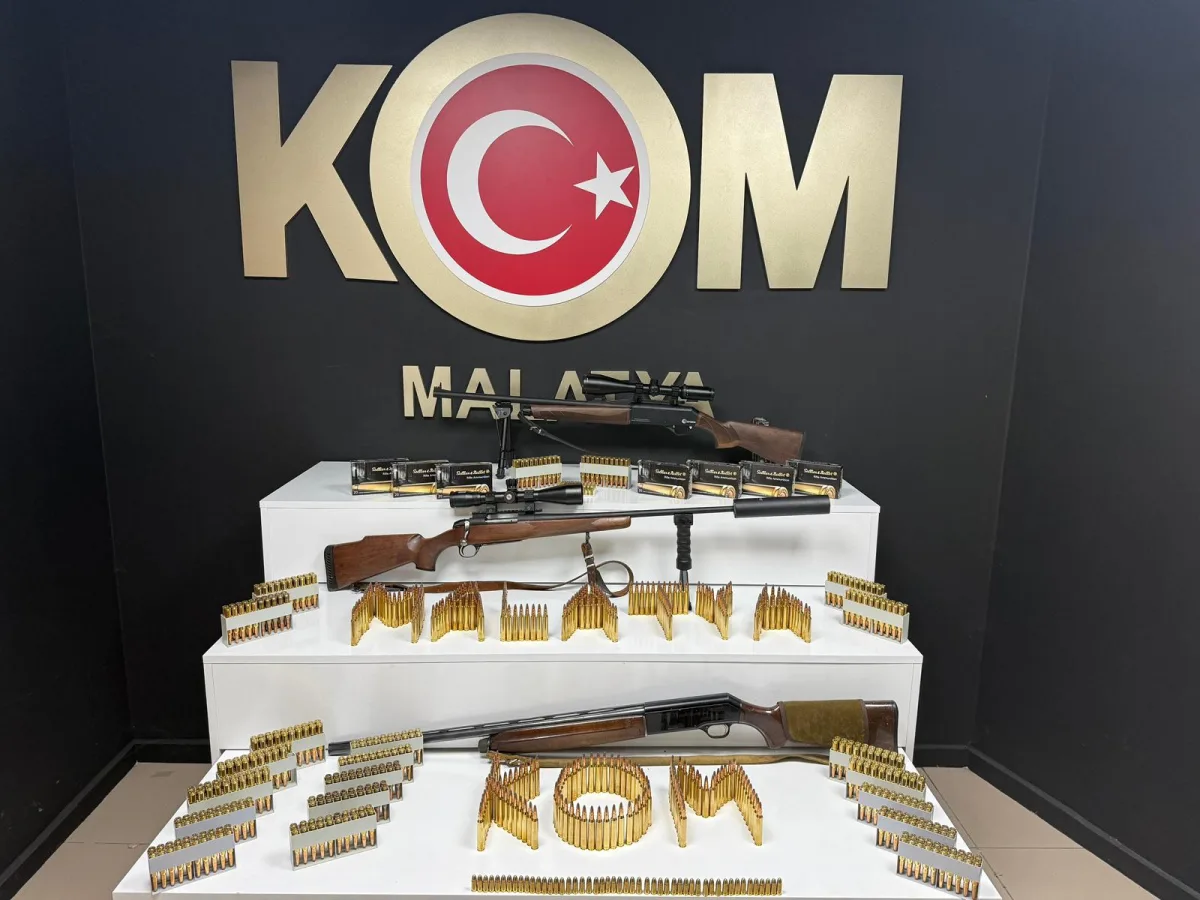 Malatya’da Kaçak Silah Operasyonu: 2 Şüpheli Gözaltında