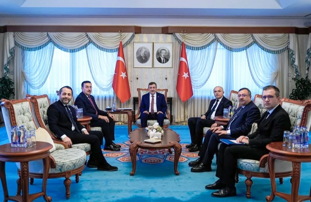 Cumhurbaşkanı Yardımcısı Yılmaz’a Malatya Heyetinden Ziyaret