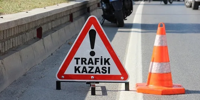 Malatya’da İki Otomobil Çarpıştı: 3 Kişi Yaralandı