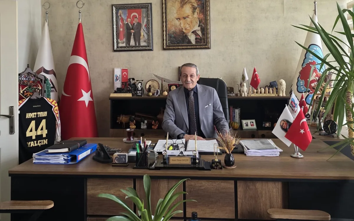 Başkan Yalçın : "Annelerimiz Sadece Ailemizin Değil, Milli Geleceğimizin de Mimarıdır"