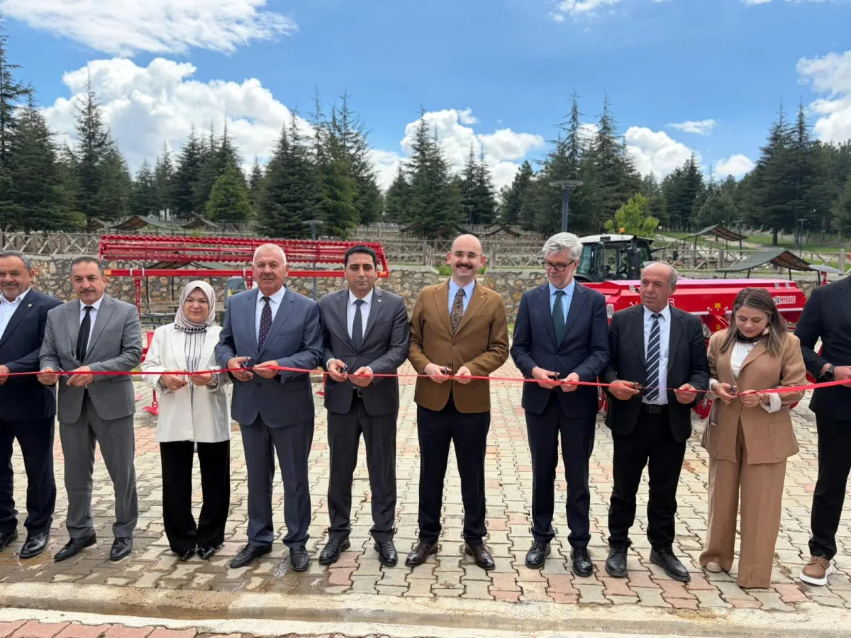 Doğanşehir’de Buğday Üretimine Güç Katacak Ortak Tarım Makineleri Parkı Açıldı