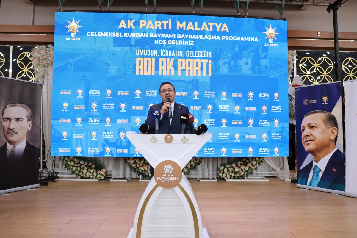 AK Parti Malatya Bayramlaşmasında Salon Doldu Taştı
