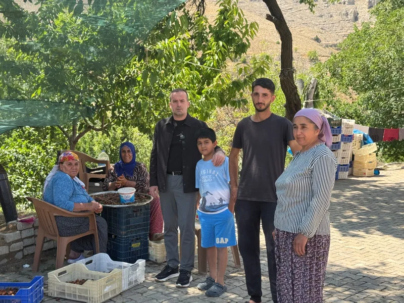 Başkan Karademir Kocaözü'nde : "Çiftçimizin Yanındayız"